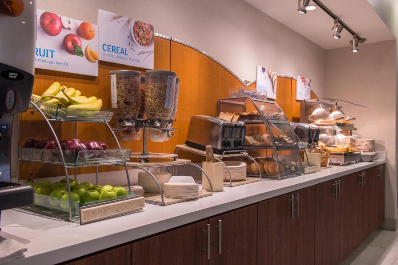 Holiday Inn Express Walnut Creek By Ihg מראה חיצוני תמונה